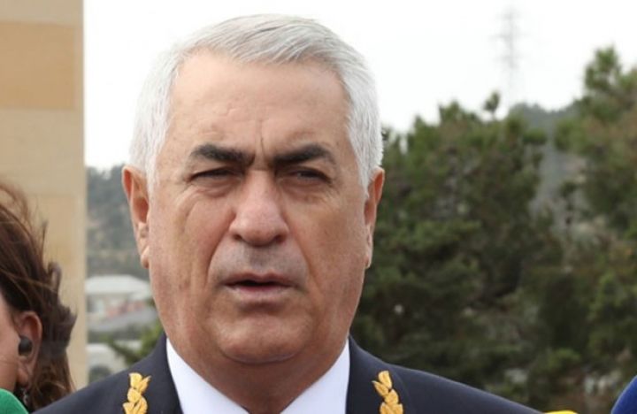 Sədr dəmir yolu işçilərinin maaşını açıqladı