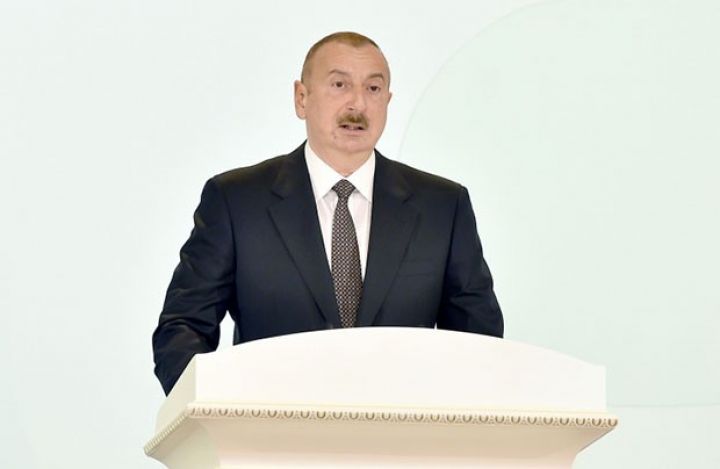 Prezident idmançılara mənzil verdi