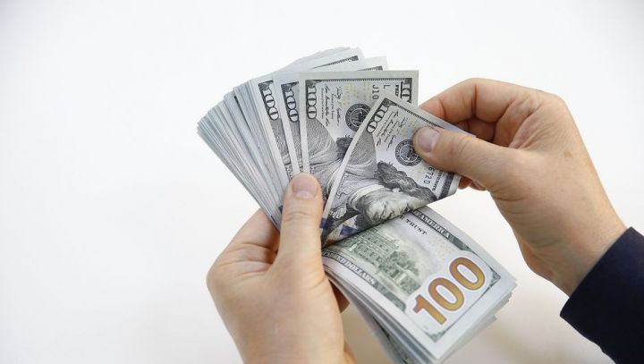 Banklarda Dollar və Avronun alış-satış qiymətləri - SİYAHI