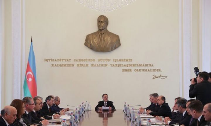 Nazirlər Kabinetinin növbəti iclası keçirilib