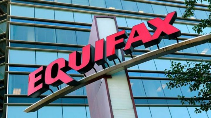 Kredit bürosu şirkəti 700 milyon dollar cərimə və təzminat ödəyəcək