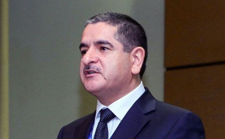 Prezidentin köməkçisi: Vətəndaşlara kart hesabı açılacaq