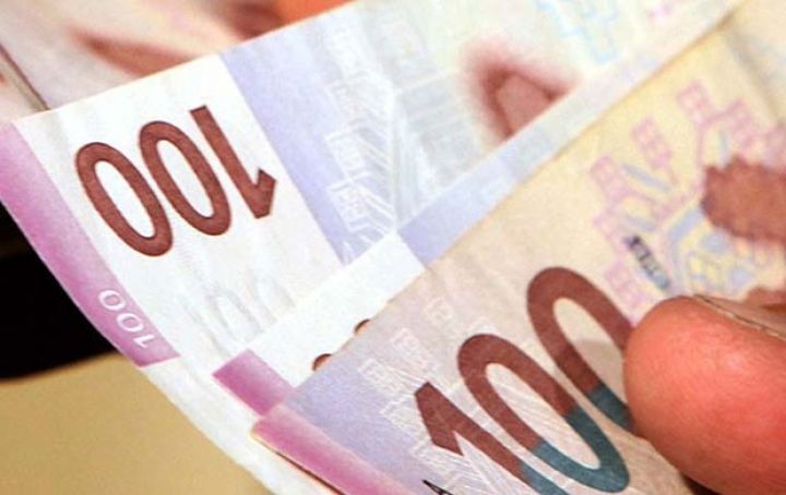 Hesablardan pulun nağd çıxarılması artır - PALATA DEMOTİVASİYA TƏDBİRLƏRİ TƏKLİF EDİR