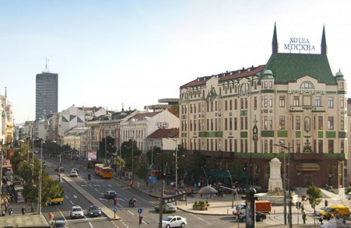 Azərbaycan holdinqi Moskvada avtobazar ilə ticarət-anbar kompleksi alıb