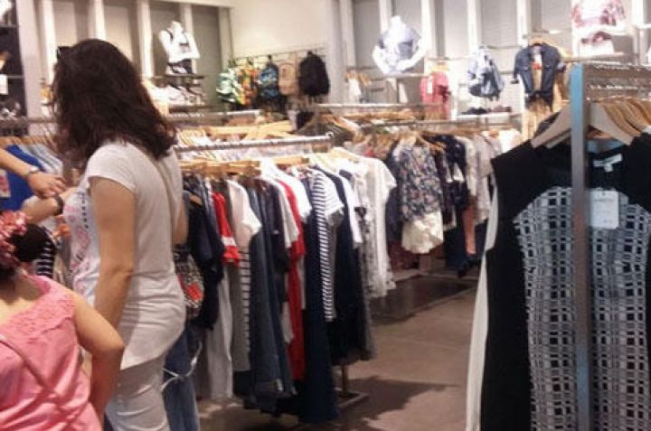 Bakıda gizli şəkildə fəaliyyət göstərən “Mall” aşkar edildi