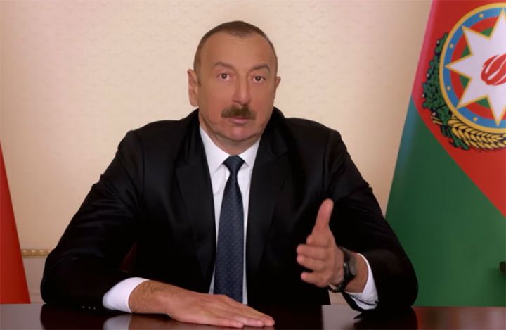 "Evlər və binalar kərpic-kərpic sökülüb, İrana satılıb"