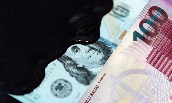 “Arzuolumaz vəziyyət yaranır, Manat dəyərsizləşmə təhlükəsi ilə üzləşə bilər”