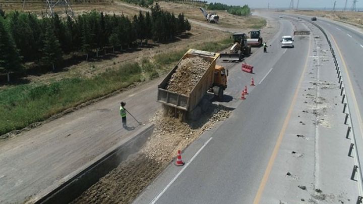 Ələt-Hacıqabul yolunun bərpası işləri davam etdiriləcək