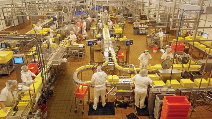 Azərbaycanın iri şirkəti Asiya İnkişaf Bankı ilə kredit sazişi imzaladı - MƏBLƏĞ