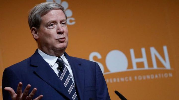 Məşhur sərmayəçi dolların ucuzlaşacağını gözləyir