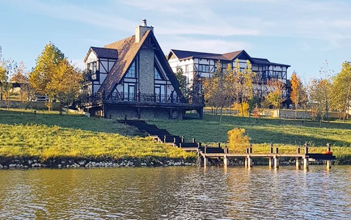 "Otellərin nkah şəhadətnaməsi tələb etməsi ayrı-seçkilikdir"