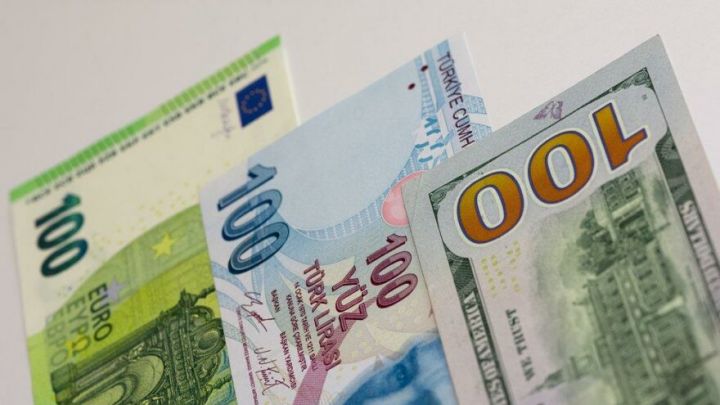 Dollar/Türk Lirəsi məzənnəsində yeni rekord!