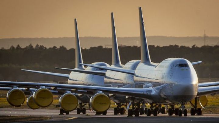 Lufthansa pandemiya başlayandan bəri ilk dəfə mənfəət açıqladı