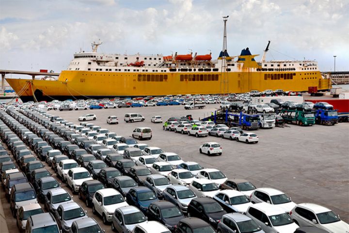 Azərbaycana bu il Gürcüstandan gətirilən avtomobillərin sayı açıqlanıb - 207 MİLYON MANAT...