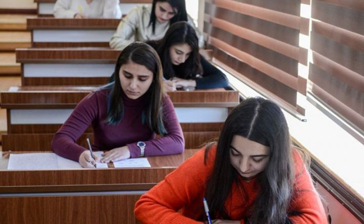 Azərbaycanda şirkətlər və sahibkarlar tələbə təqaüdü təsis edə biləcək