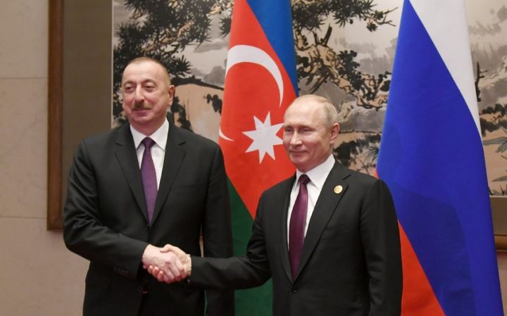 Əliyev Putinə zəng etdi
