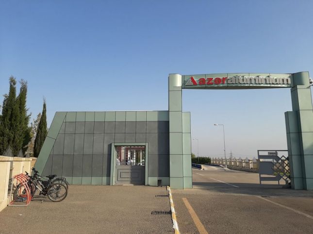 “Azəralüminium”dan 2 şirkətə 90 milyon manatlıq sifariş