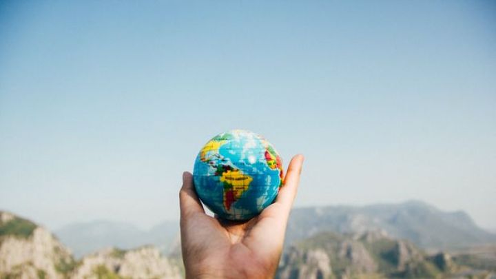 Qlobal birbaşa xarici sərmayələr 2020-də kəskin azalıb