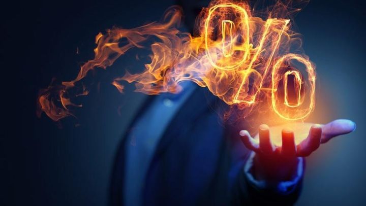 "Azərbaycanda bank faizləri soyğunçu xarakter daşıyır"