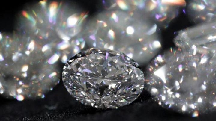 Çinin almaz idxalı dörd qat artıb