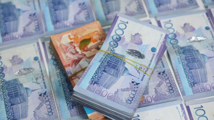 Qazaxıstan Milli Bankı valyuta bazarına müdaxilə etdi - ÖLKƏDƏ DOLLAR BAHALAŞIR