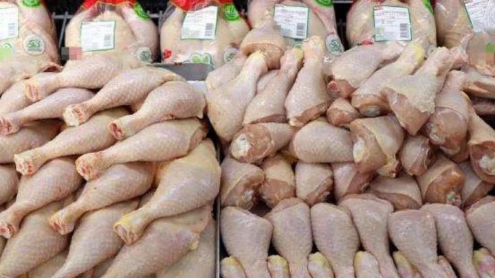 "Bizə toyuqları idxal etməyə imkan vermədilər, bazarda öz məhsullarının qiymətlərini qaldırdılar"