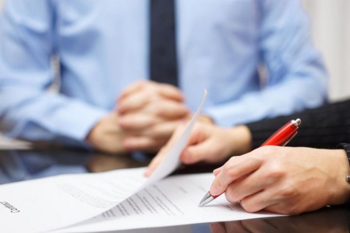 Sığorta şirkətinin vəzifəli şəxsi  cərimə edilib