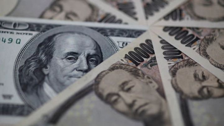 Dollar/yen məzənnəsi 1990-cı ildən bəri ilk dəfə 150-ni keçdi