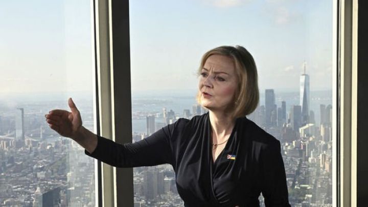 Böyük Britaniyanın baş naziri Trassdan geri addım yoxdur