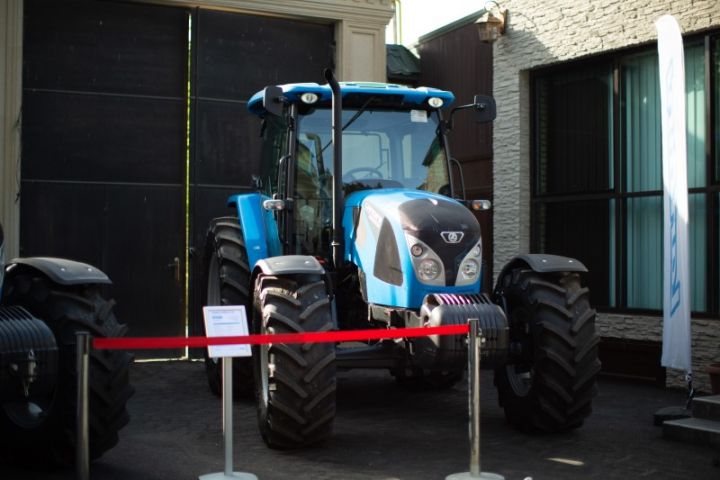 İmişlidə İtaliyan brendinin traktorlarının təqdimatı keçirilib - FOTOLAR