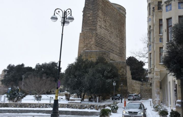 Bu tarixdən Bakıya qar yağacağı gözlənilir