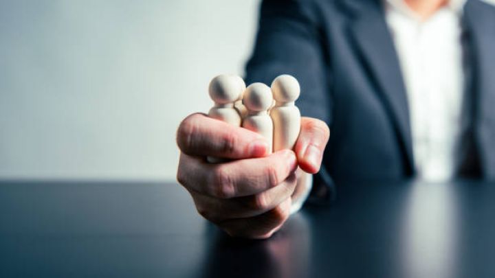 Mərkəzi Bank 5 BOKT-ın 5 vəzifəli şəxsini cərimələyib