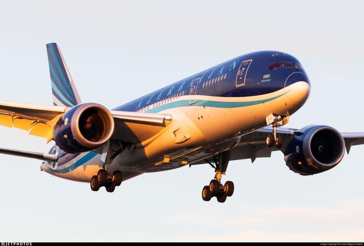 AZAL Tivat şəhərinə bilet satışına start verib