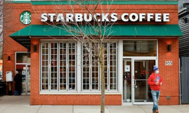 Qəhvə bazarında fırtına:  Analitiklər Starbucks-ın  daha az tədbir görməsindən narahatdılar