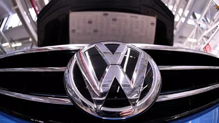 Volkswagen-in işçiləri xəbərdarlıq tətilinə hazırlaşır