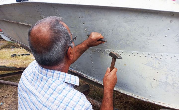 "Orta hesabla bir qayığı 15 günə düzəldirəm. Hər biri 2000-2500 manat civarındadır"