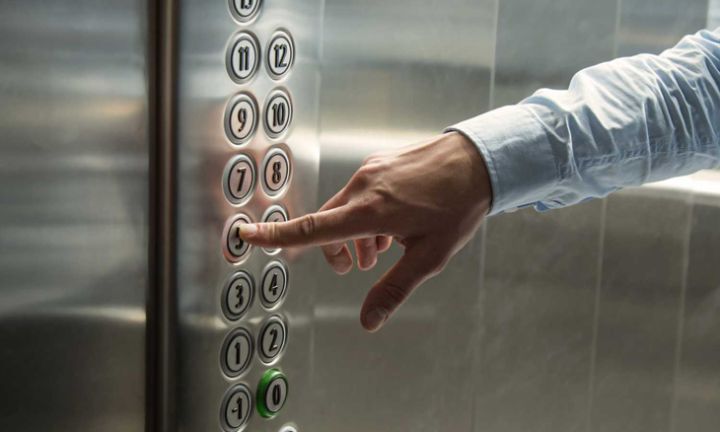 Bina sakinləri lift ilə bağlı şikayət etdi, Ali Məhkəmə qərar qəbul etdi - Qadağa qoyula bilməz