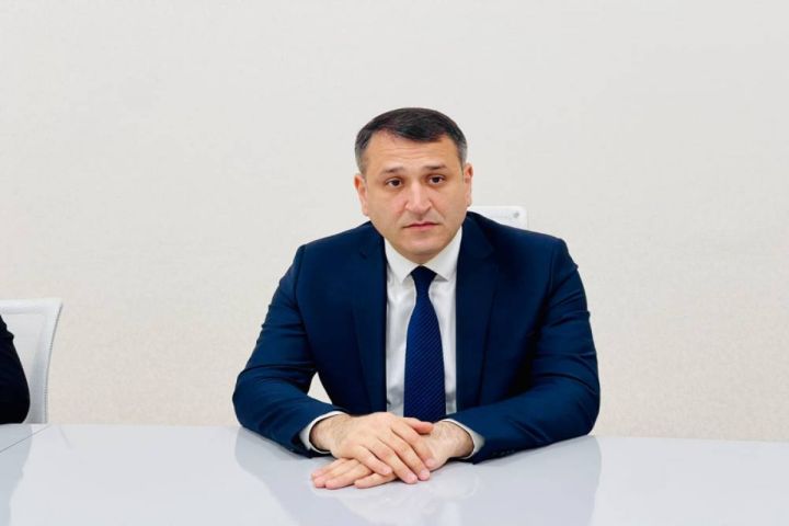 Naxçıvanda nazir vəzifəsindən azad olundu