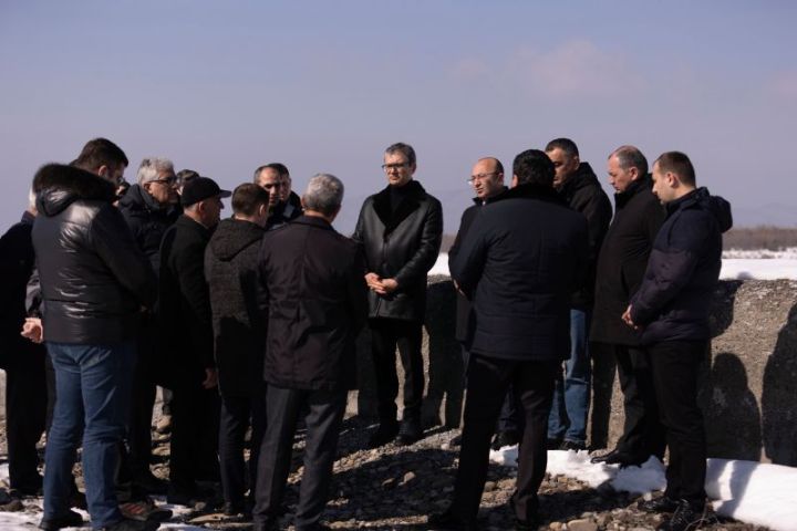 Prezientə təqdim ediləcək təkliflərin hazırlanması üçün qeyri-filiz yataqlarına baxış keçiririlir