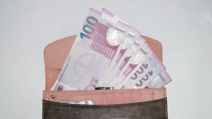 Azərbaycanda orta maaş açıqlandı - YENİ MƏBLƏĞ