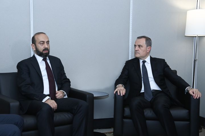 Azərbaycan və Ermənistan xarici işlər nazirləri arasında Nyu Yorkda görüş keçirilib